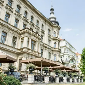 Hotell Le Palais Art