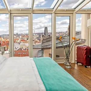 4* Apart-hotel Malostranská