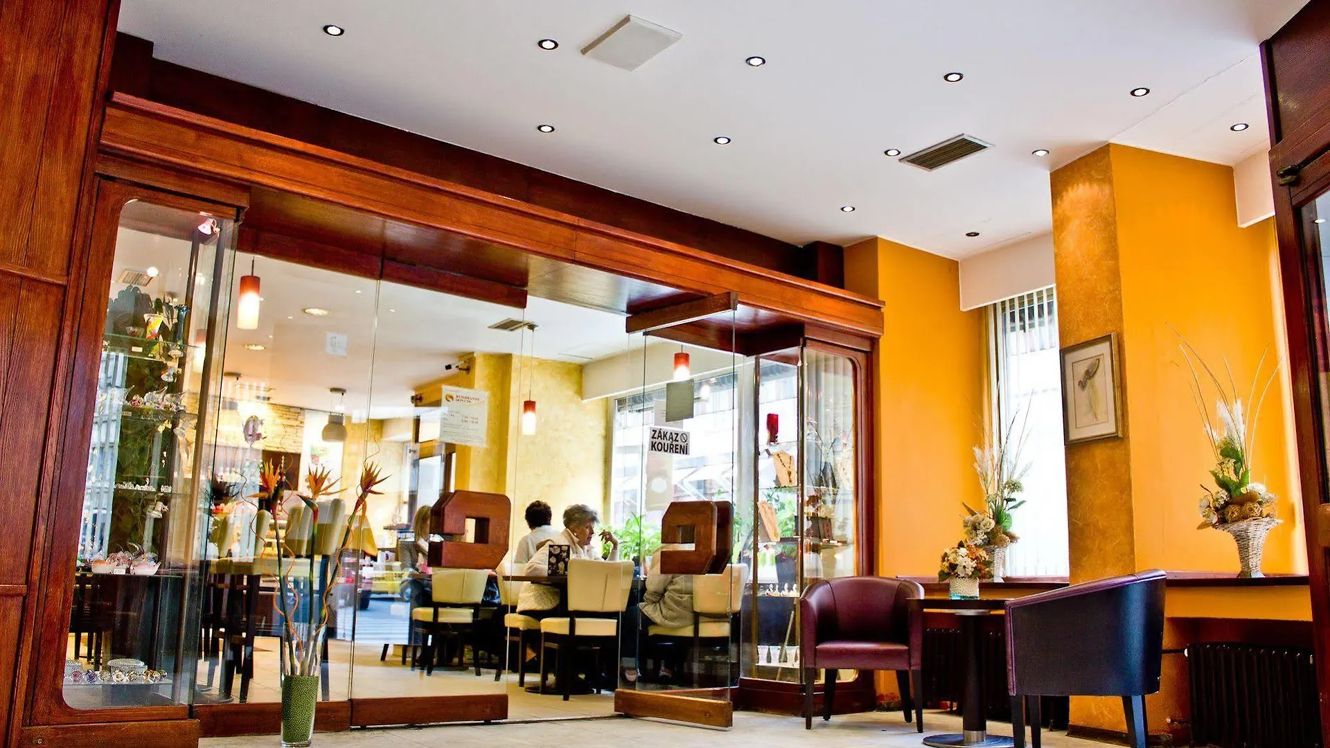 Hotel Harmony Praga 3*,
